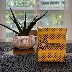 HONEY by Marc Jacobs